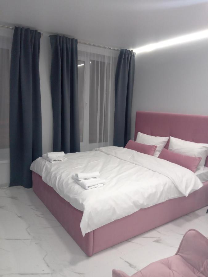 New Apartments Vip 3 利沃夫 外观 照片