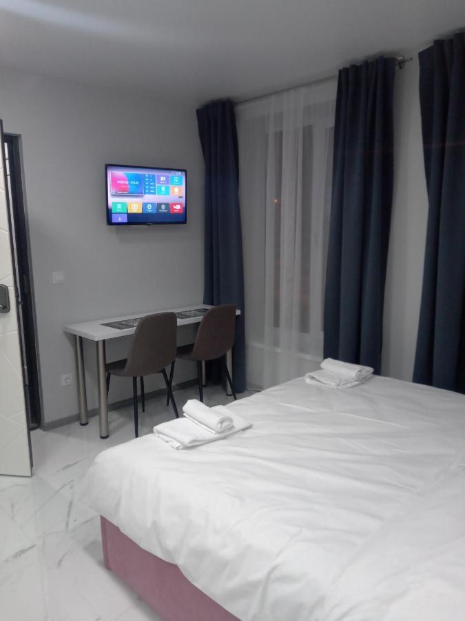 New Apartments Vip 3 利沃夫 外观 照片